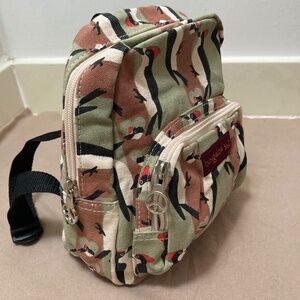 Bungalow360 woodpecker family kids backpack